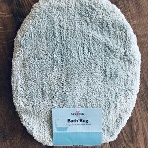 Mohawk Plush Toilet Seat Cover in Light Gray